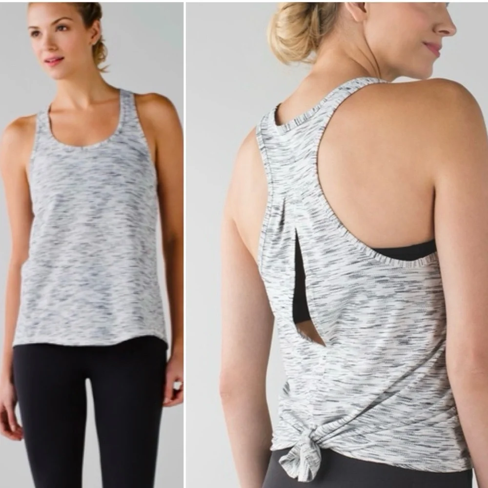 LULULEMON Salute the Sun Light Gray Racerback Tank Top w Vented Back
